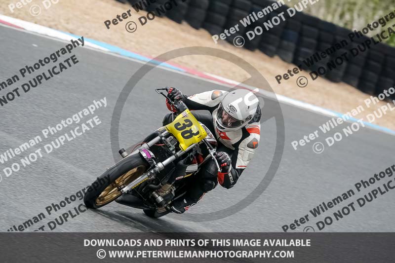 enduro digital images;event digital images;eventdigitalimages;mallory park;mallory park photographs;mallory park trackday;mallory park trackday photographs;no limits trackdays;peter wileman photography;racing digital images;trackday digital images;trackday photos